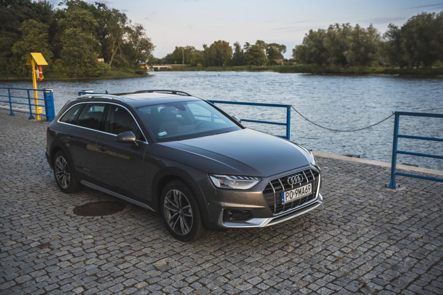  Audi A4 Allroad 40 TDI Quattro (B9) 2019 года  (WW) (фото 24 из 40)